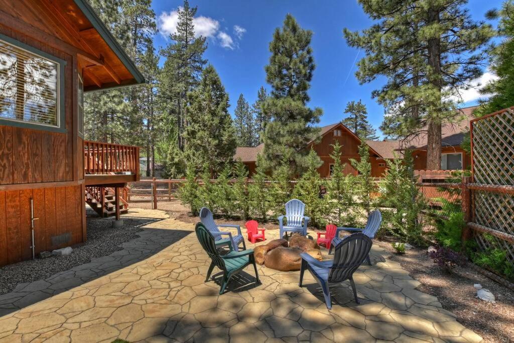 Teakwood - 3-Br Spa, Fire Pit, Quiet, Ac, Centrally Located Villa Big Bear Lake Eksteriør billede